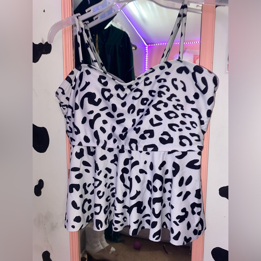 black white leopard print swim top size L